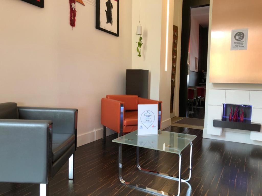 Hotel Cimarosa نابولي المظهر الخارجي الصورة