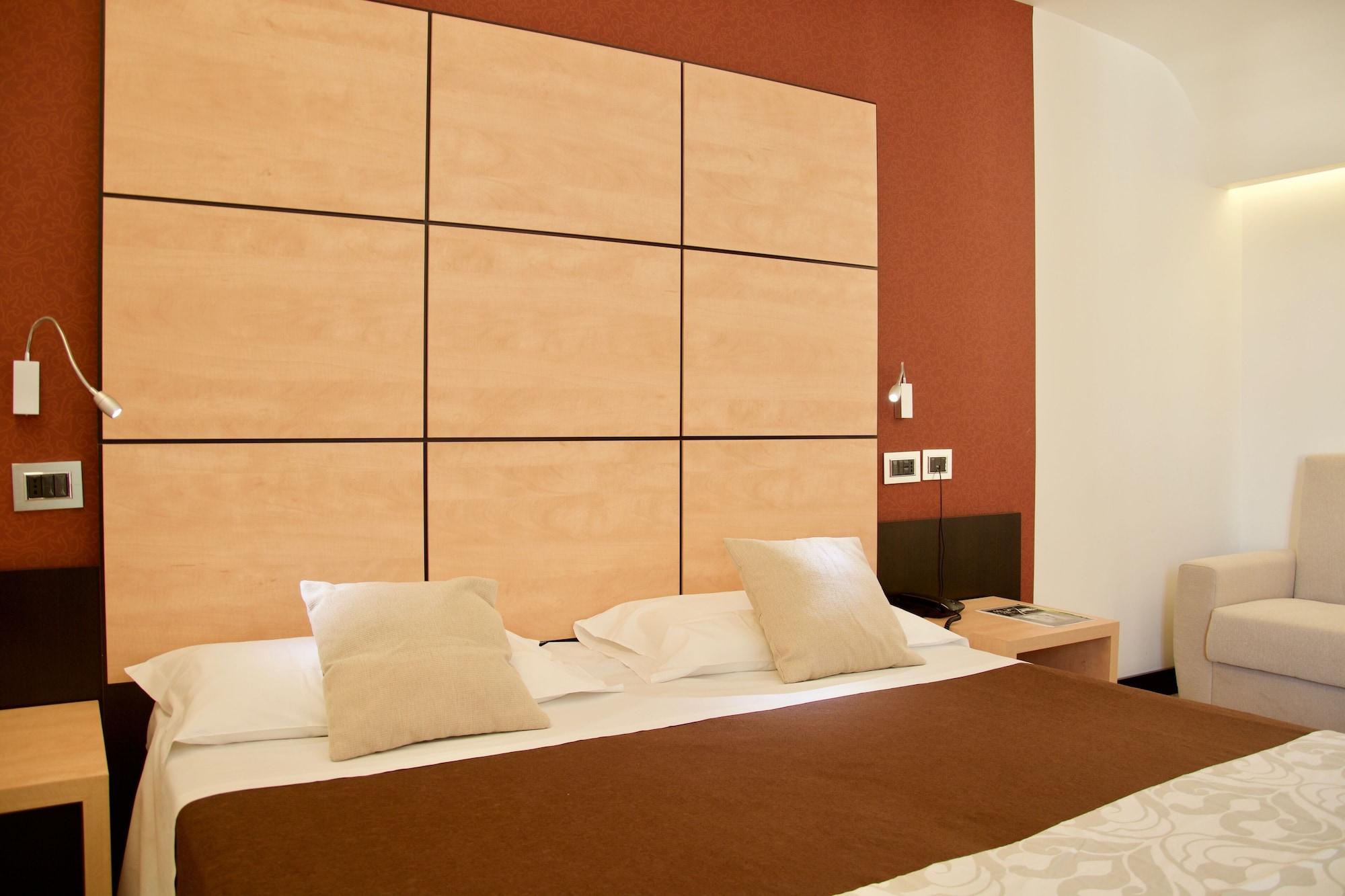 Hotel Cimarosa نابولي المظهر الخارجي الصورة
